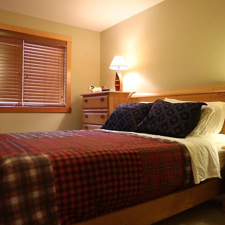 קאנמור Apartment 405 Bear Creek Crossing מראה חיצוני תמונה